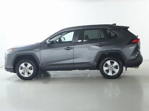 Used 2021 Toyota RAV4 XLE w/ Convenience Package AWD/4WD image 42