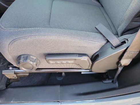 Used 2024 Jeep Wrangler Sport S image 22