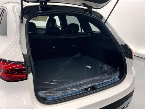 New 2026 Mercedes-Benz GLC 300 image 17