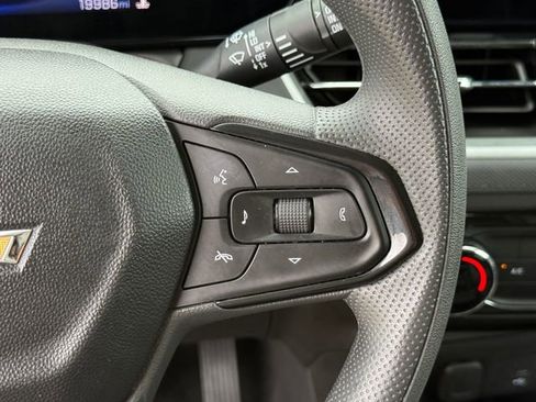 Used 2025 Chevrolet TrailBlazer LT FWD image 15