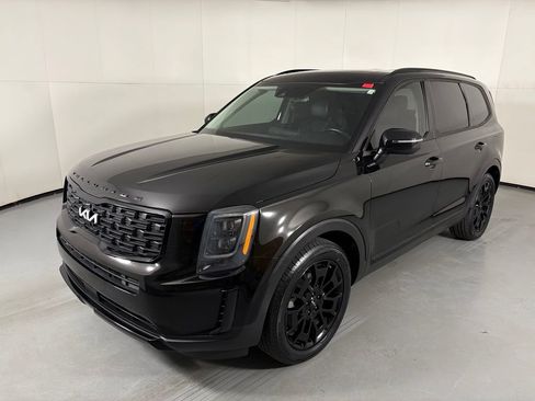 Used 2022 Kia Telluride EX w/ EX Premium Package AWD/4WD image 4