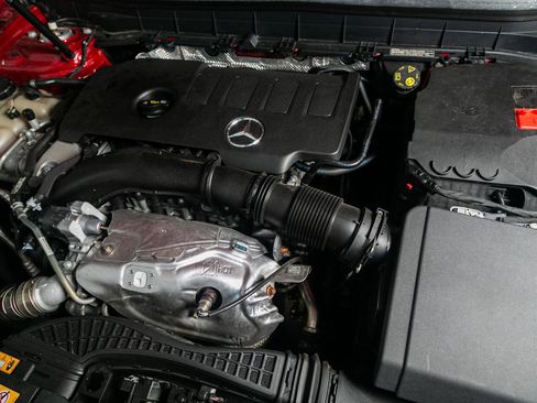 Used 2021 Mercedes-Benz GLB 250 image 15
