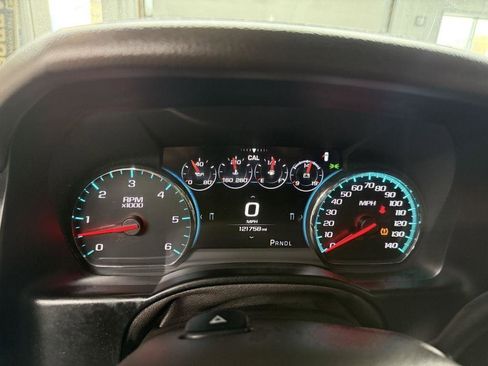 Used 2018 GMC Yukon XL Denali w/ Denali Ultimate Package AWD/4WD image 17