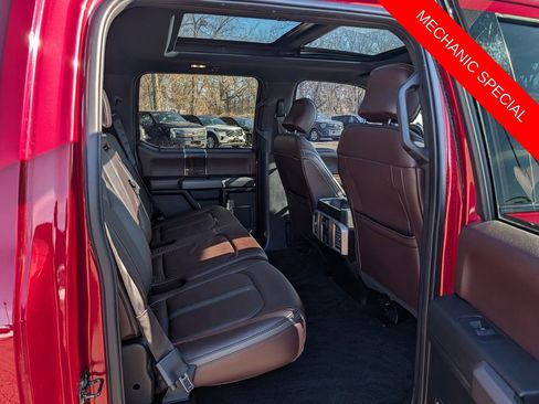 Used 2015 Ford F150 Platinum w/ Equipment Group 701A Luxury AWD/4WD image 9