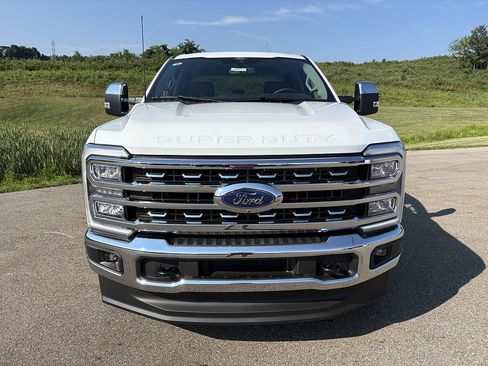 New 2026 Ford F250 Lariat w/ Chrome Package AWD/4WD image 8