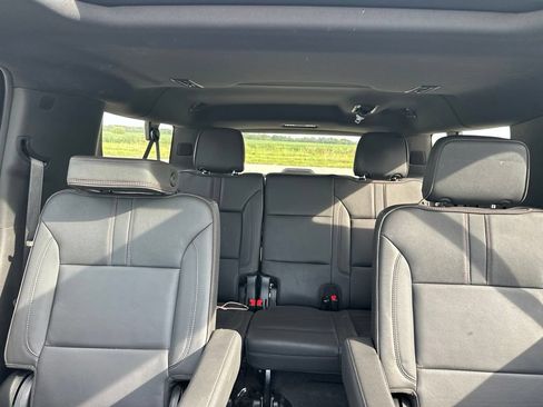 Used 2024 Chevrolet Suburban RST w/ Luxury Package AWD/4WD image 20