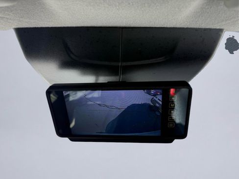 Used 2018 Ford Transit 250 130 Low Roof RWD image 22