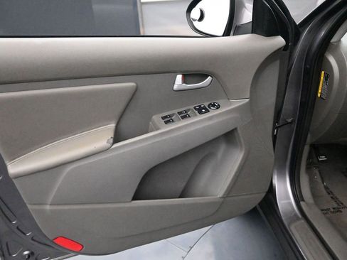 Used 2014 Kia Sportage LX image 22