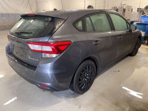 Used 2018 Subaru Impreza 2.0i image 3