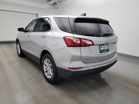 Used 2020 Chevrolet Equinox LT w/ Driver Convenience Package image 5