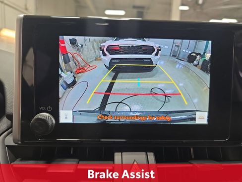 Certified 2025 Toyota RAV4 XLE image 29