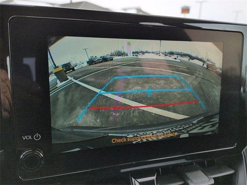 Certified 2025 Toyota Corolla LE image 21