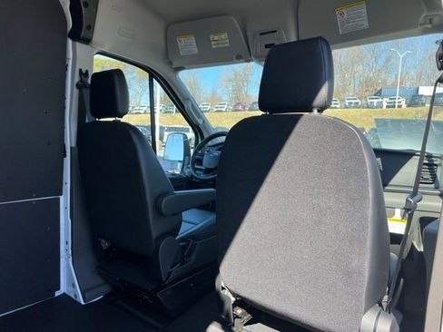 New 2024 Ford Transit 250 148 Medium Roof w/ Load Area Protection Package RWD image 12