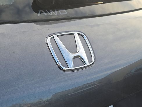 Certified 2024 Honda HR-V LX image 31