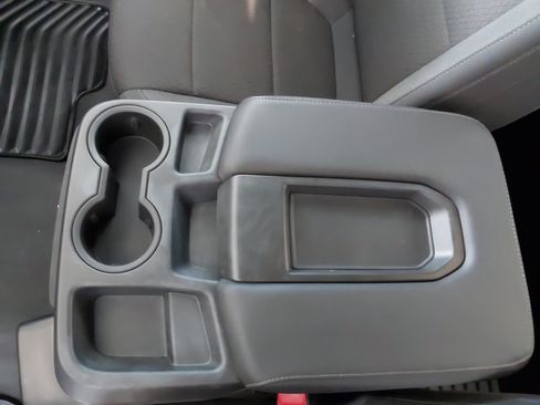 Used 2022 Chevrolet Silverado 1500 LT AWD/4WD image 22