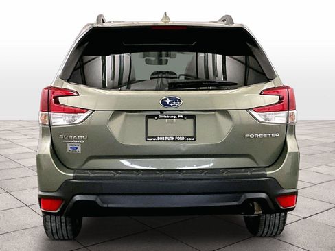 Used 2020 Subaru Forester Premium w/ Popular Package #1 AWD/4WD image 4