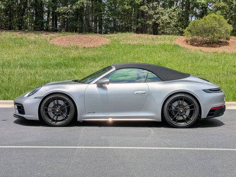 Certified 2023 Porsche 911 Carrera 4 GTS AWD/4WD image 2
