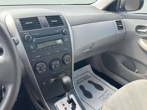 Used 2010 Toyota Corolla LE w/ All Weather Guard Pkg FWD image 23