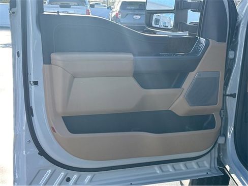 New 2026 Ford F250 Lariat w/ Lariat Ultimate Package image 36