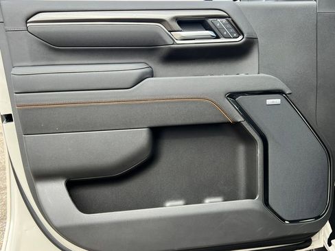 New 2026 GMC Sierra 2500 AT4 w/ AT4 Premium Plus Package image 24