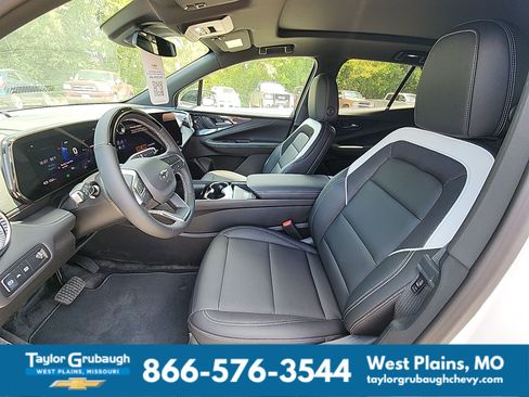 New 2025 Chevrolet Blazer EV LT w/ Super Cruise Package FWD image 15