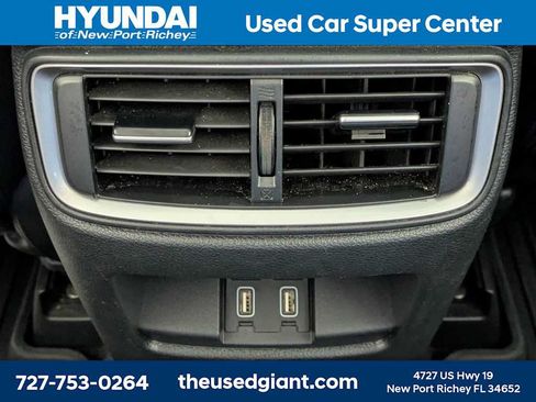 Used 2022 Honda CR-V Touring image 18