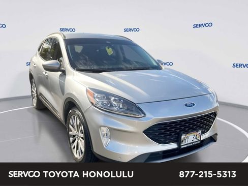 Used 2022 Ford Escape Titanium AWD/4WD image 1