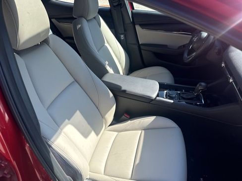 Used 2023 MAZDA MAZDA3 s image 26