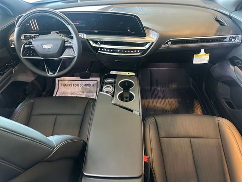 New 2026 Cadillac Lyriq Premium Luxury w/ LPO, Floor Liner Package AWD/4WD image 11