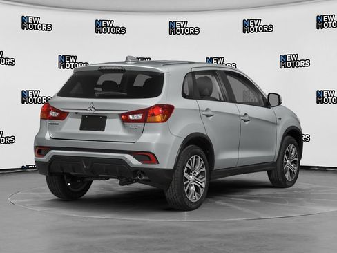 Used 2018 Mitsubishi Outlander Sport ES AWD/4WD image 2