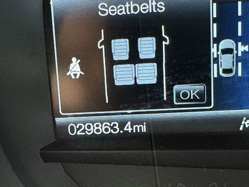 Used 2024 Ford Edge Titanium image 19