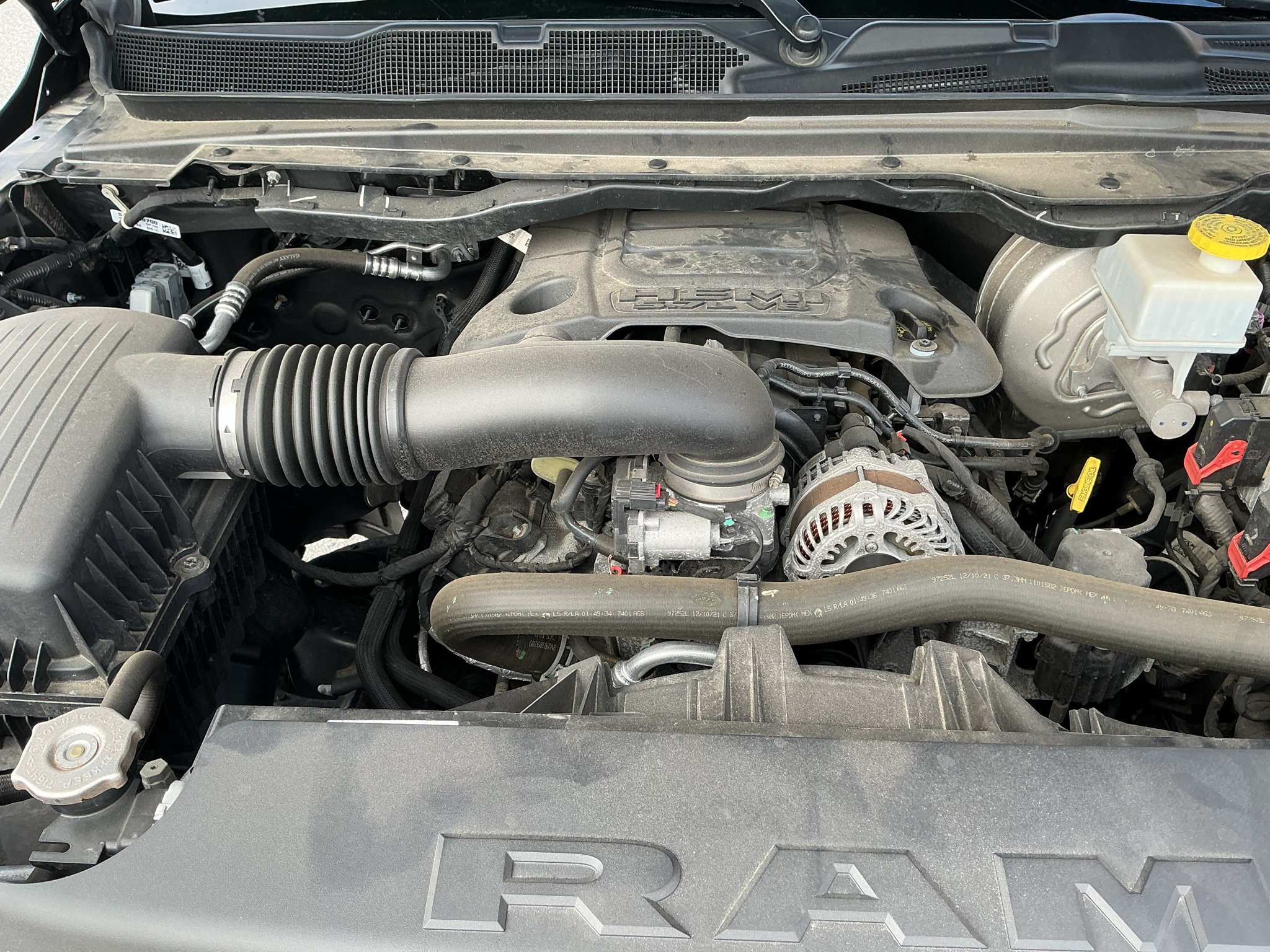 Used 2022 RAM 1500 Big Horn w/ Night Edition AWD/4WD image 11
