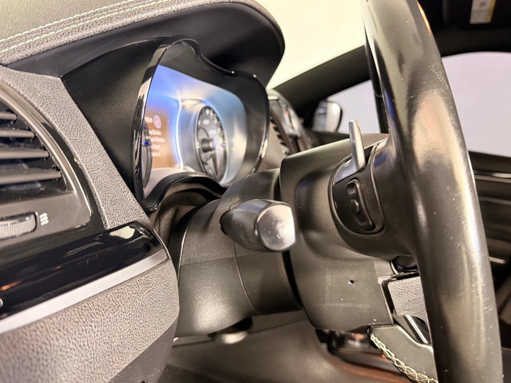 Used 2019 Chrysler 300 S AWD/4WD image 28