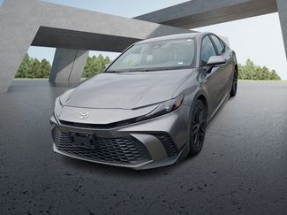 Used 2025 Toyota Camry SE FWD video 2