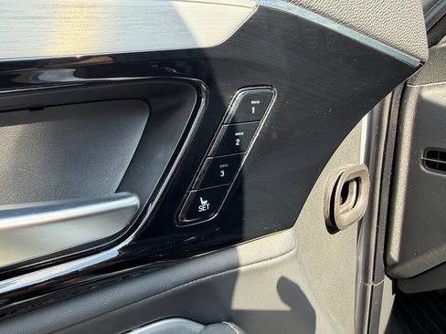 Certified 2025 Acura MDX w/ Technology Package AWD/4WD image 18