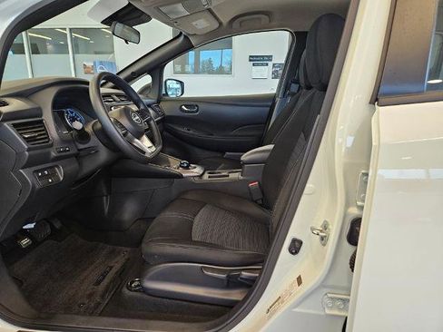 Certified 2023 Nissan Leaf S image 15