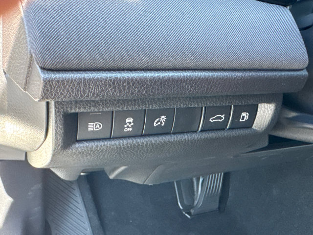 Certified 2026 Toyota Camry LE FWD image 28