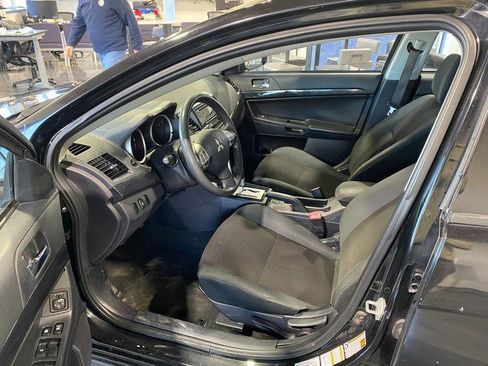 Used 2016 Mitsubishi Lancer ES image 11