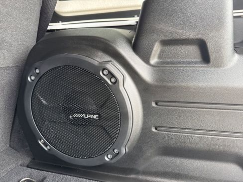 Used 2022 Jeep Wrangler Unlimited Sahara image 10