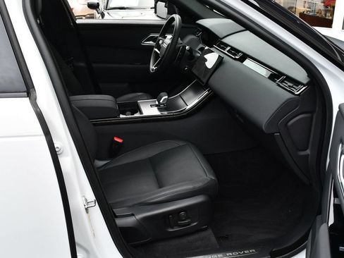Used 2025 Land Rover Range Rover Velar Dynamic SE AWD/4WD image 54