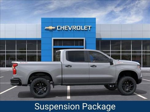 New 2026 Chevrolet Silverado 1500 Custom Trail Boss w/ LPO, Dark Essentials Package image 5