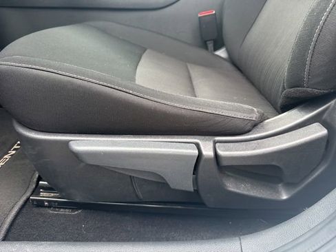 Used 2025 Nissan Sentra SV image 12