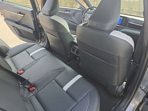 New 2026 Toyota Camry SE image 11