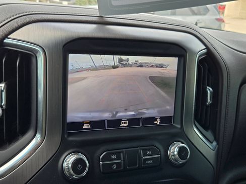 Used 2022 GMC Sierra 1500 Denali w/ Denali Premium Package AWD/4WD image 16