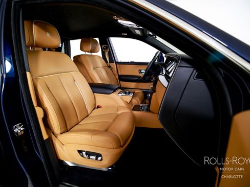 Certified 2020 Rolls-Royce Phantom Sedan image 35