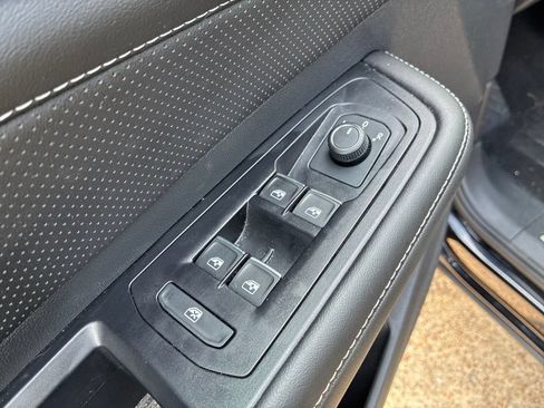 Used 2026 Volkswagen Atlas SE AWD/4WD image 11