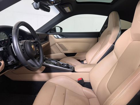 Certified 2021 Porsche 911 Carrera 4S image 5