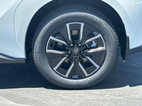 New 2026 Toyota bZ FWD image 18