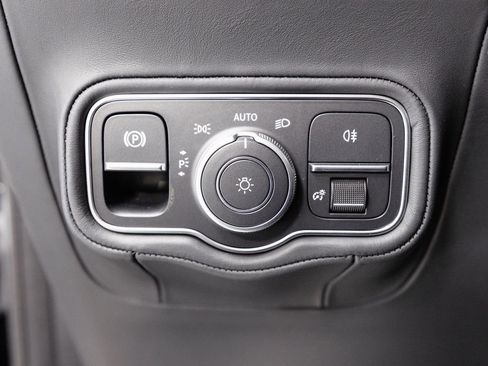 Certified 2026 Mercedes-Benz G 63 AMG 4MATIC image 10