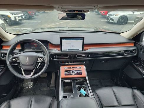 Used 2024 Lincoln Aviator Reserve image 24